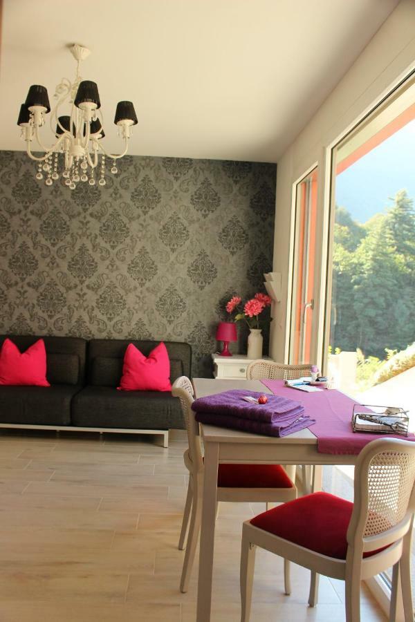 Mt'S Cosy Place Dino Екстер'єр фото